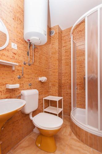 Apartments Zorica - image 11