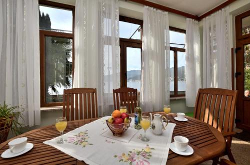 Apartments Romina - image 3