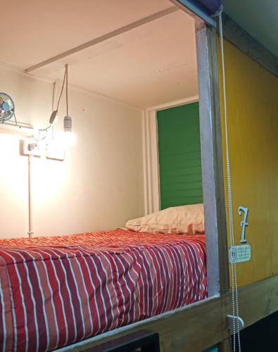 1 twin bed