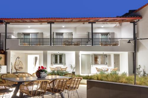 Araliki Suites - Mola Kaliva Beach