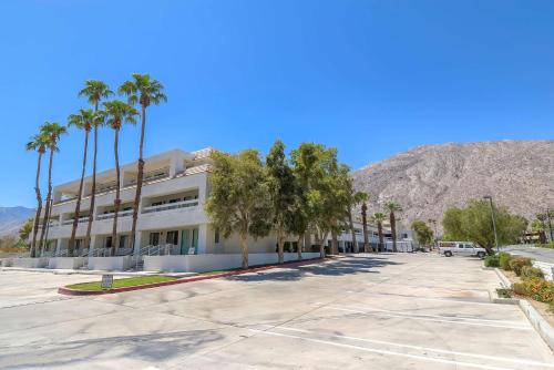 Motel 6-Palm Springs, CA - Downtown