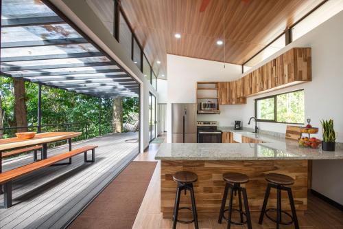 virtuve, Casa Henaway - Portasol Vacation in Portalona