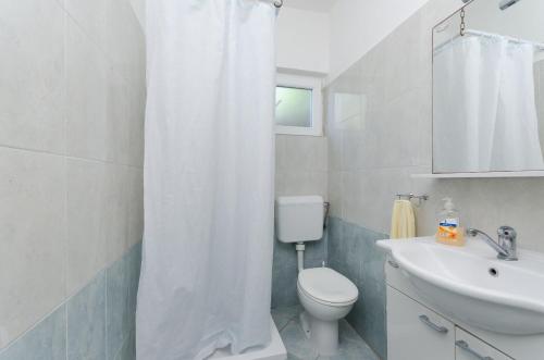 Apartment Anica - image 8