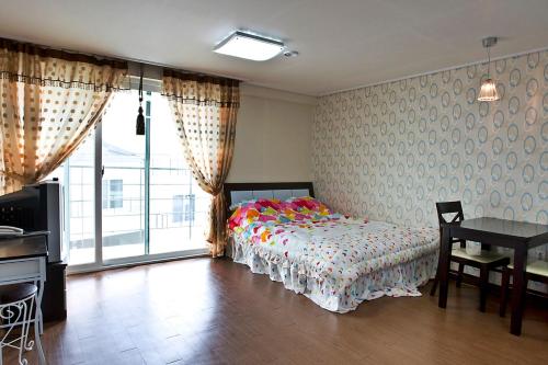 1 double bed