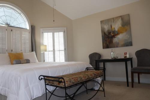 Pleasanton Courtyard Bed and Breakfast