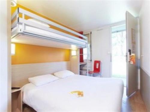 Triple Room- One Double and One Single Bed