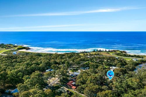 37 Coastal Court Bush Retreat By the Sea in Dalmeny