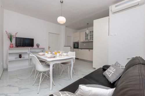 Apartments Jasna - main image