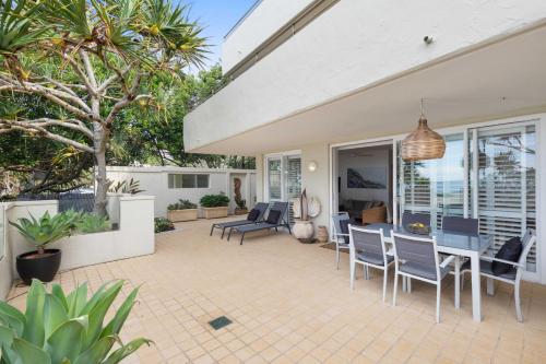 Two-Bedroom Apartment image 7