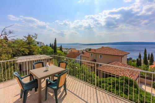 Apartments Bartulin - image 4