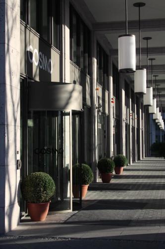 COSMO Hotel Berlin Mitte - image 8