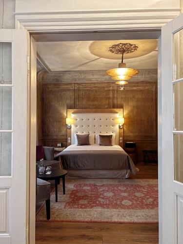 Dome Hotel - image 3