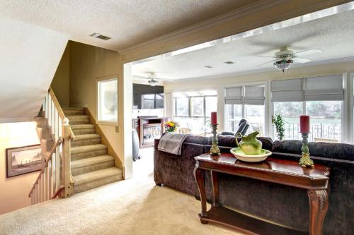 Waterfront Vacation Rental on Savannah River! in Augusta, USA