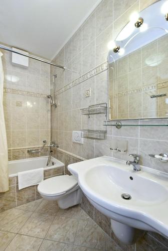 1 double bed