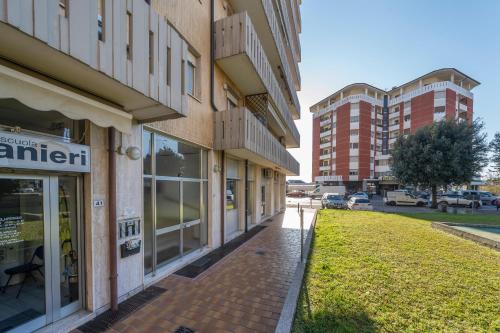 Ieeja, GuestHost - Zia Dina APT - with Balcony in Pasian di Prato