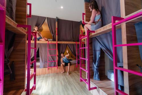 Slumber Party Surf Kata Phuket Room Type - Bunk Bed in Mixed Dormitory Room