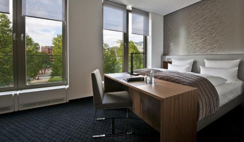 COSMO Hotel Berlin Mitte - image 9