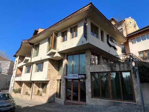 Vista exterior, HOTEL BOLYARI in Veliko Tarnovo City Center