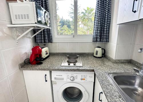 Skol 131 - Studio at Skol Building in Marbella centre with sea views., Marbella (zdjęcie 8)