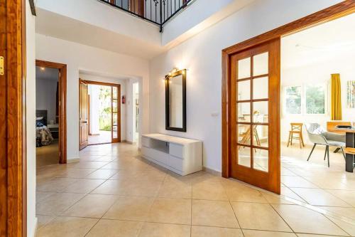 88-Exclusive Villa with Private Pool in Mijas, Malaga in Los Espartales