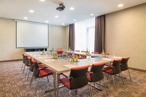 Holiday Inn Express Friedrichshafen an IHG Hotel - image 6