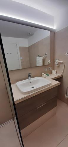 Delta Hotel Apartments – Milan, DC