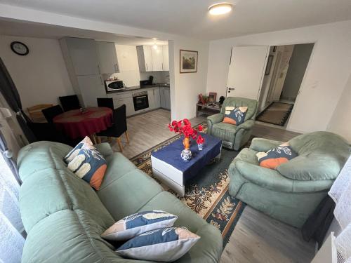 Maison neuve chaleureuse pour 1 a 4 personnes - Gries