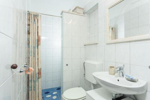 House Ivo - image 8
