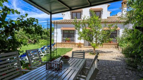 Almendros Antequera - Los Nogales by Ruralidays