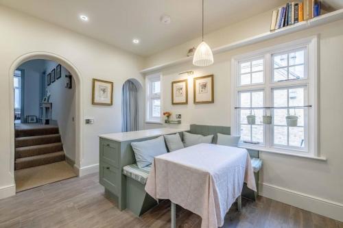 Stylish 2 Bed/2 Bath Flat In The Heart Of Windsor, Windsor (fotografie 10)