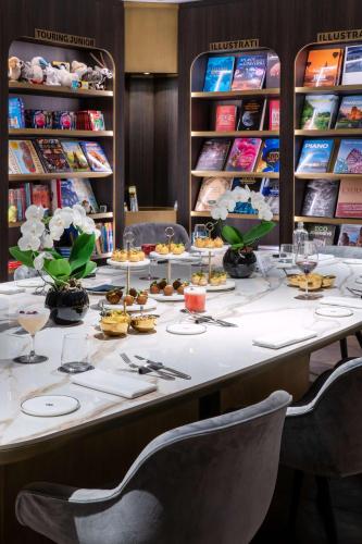 Radisson Collection Hotel, Palazzo Touring Club Milan