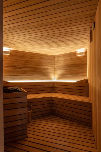 Radisson Collection Hotel, Palazzo Touring Club Milan