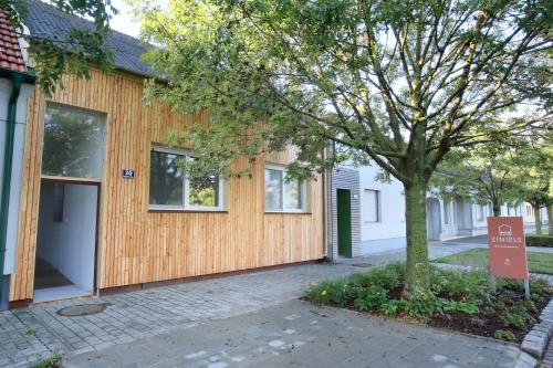 A szálláshely kívülről, das ZINIELS in Sankt Andra Bei Frauenkirchen