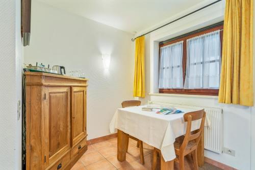 Elckerlyck Inn Hotel - image 4