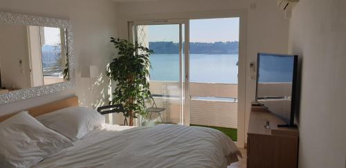 Istres T3 65 m² superbe vue sur l'étang de l'Olivier et le jet d'eau