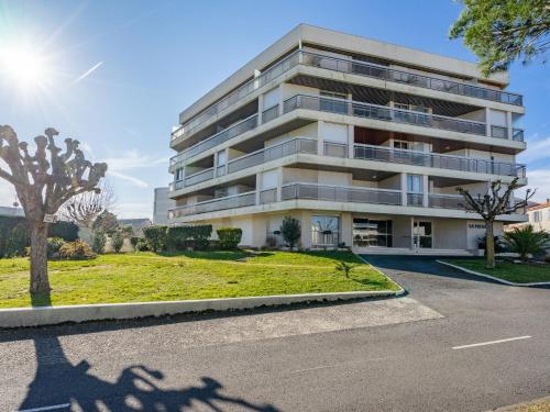 Apartment La Fregate-8 by Interhome - Location saisonnière - Vaux-sur-Mer