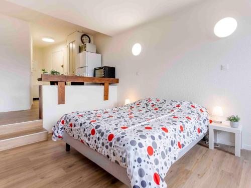 Studio Les Marinas-14 by Interhome Studio Les Marinas-14 by Interhome