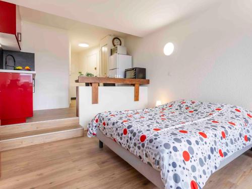 Studio Les Marinas-14 by Interhome Studio Les Marinas-14 by Interhome