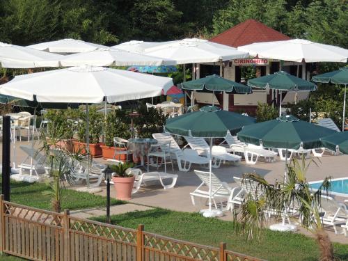 Country House Country Club - image 3