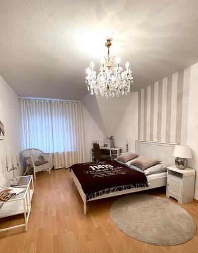 Dachgeschosswohnung mit 2 Schlafzimmern Zentrum Nord mit Aufzug, Leipzig