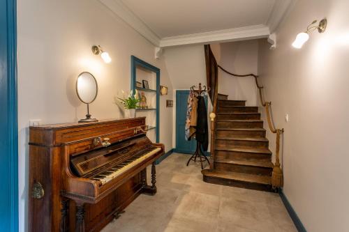 Le Garage, Le Gite