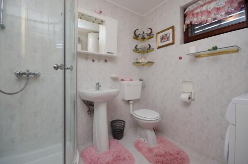 House Rita - image 11
