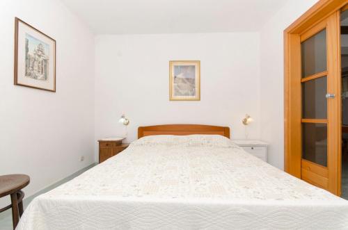 House Mate - image 11