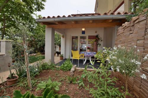 Apartments Maja - image 7