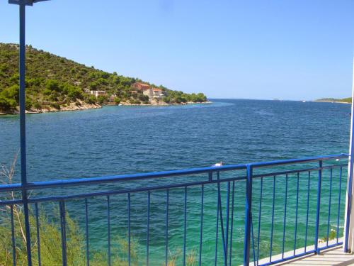  Apartments Sub-vacation in Ražanj