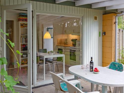 Holiday Home Unker - 800m from the sea in Bornholm by Interhome - Location saisonnière - Neksø