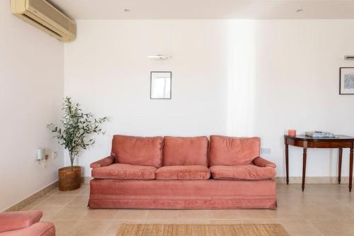 City Penthouse with roof terrace and sea views, La Valette (photo 3)