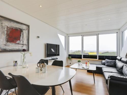 Apartment Teuvo - 1km from the sea in Bornholm by Interhome