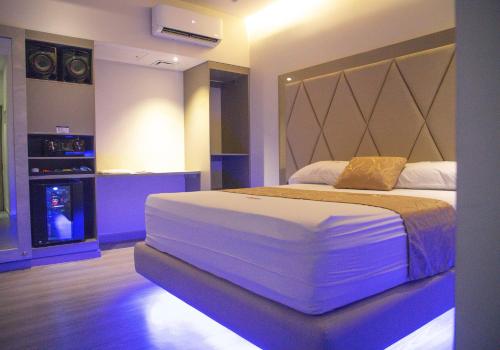 Hotel ByHours Circunvalar - Adults Only