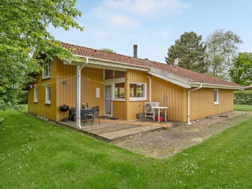  Holiday Home Gutta - 500m from the sea in SE Jutland by Interhome in Neder Lysabild